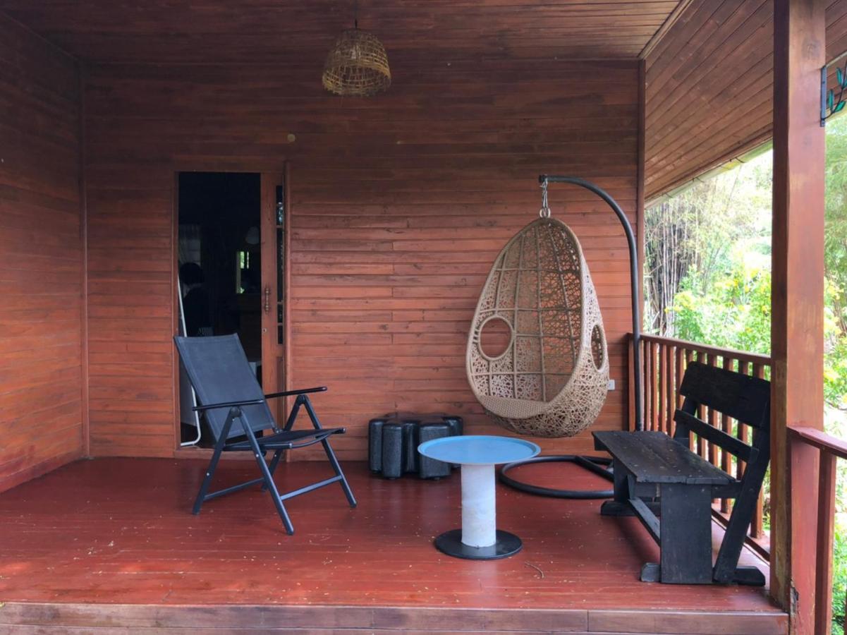 Baanrai Khunya บ้านไร่คุณย่า Sai Yok Exterior photo